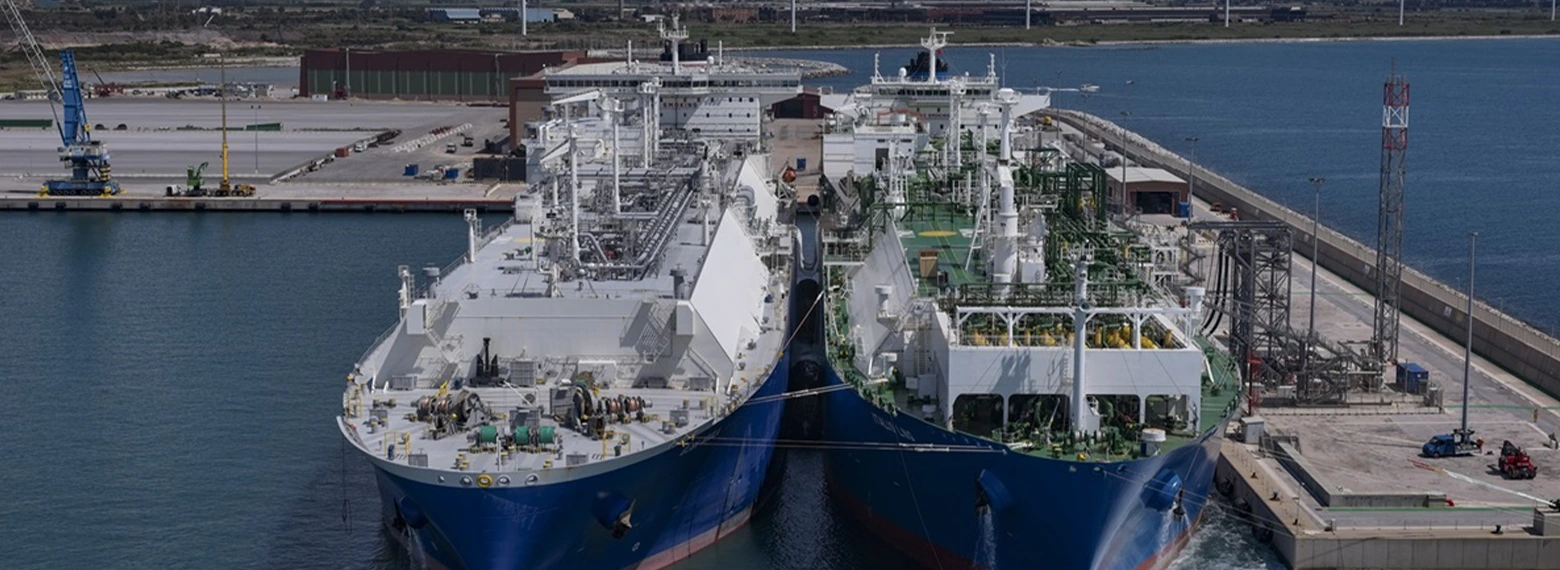 porto navi approvvigionamento gas naturale