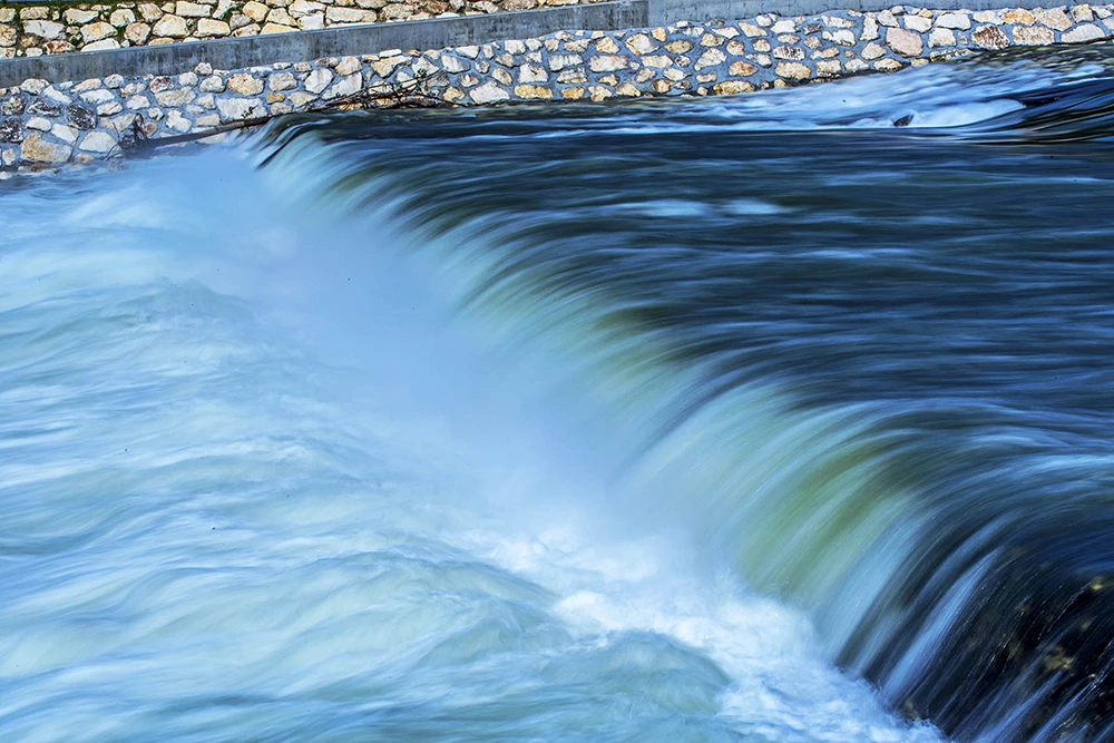 acqua corrente centrale idroelettrica