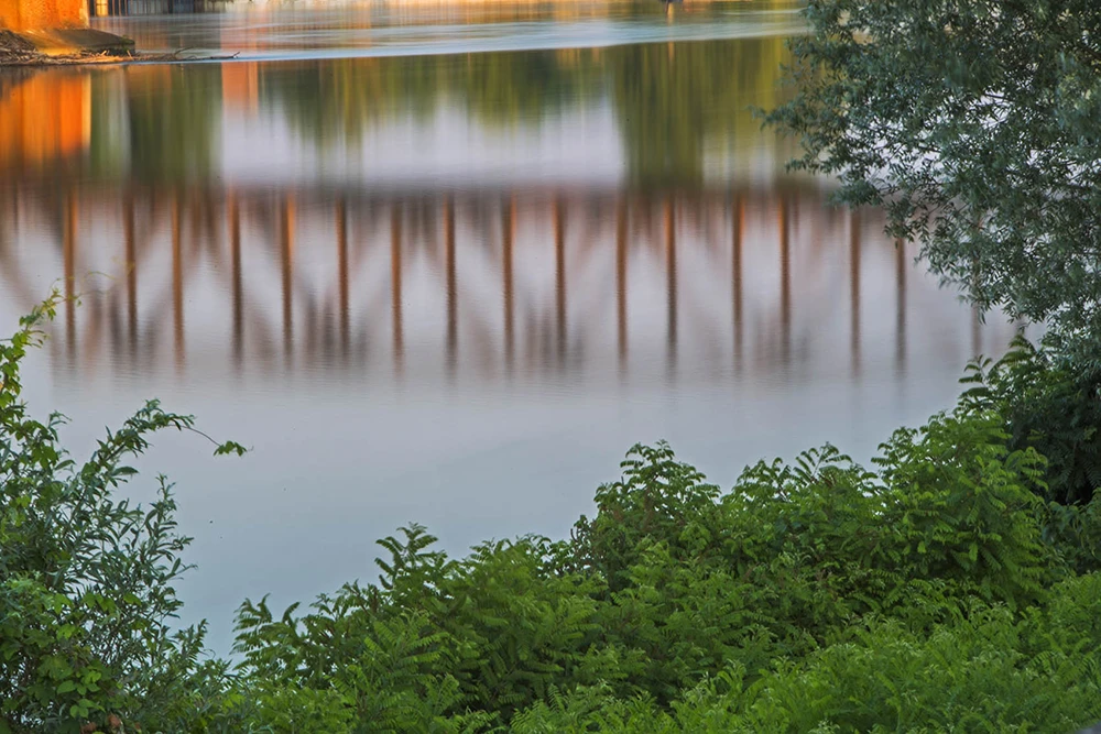 acqua riflesso centrale idroelettrica