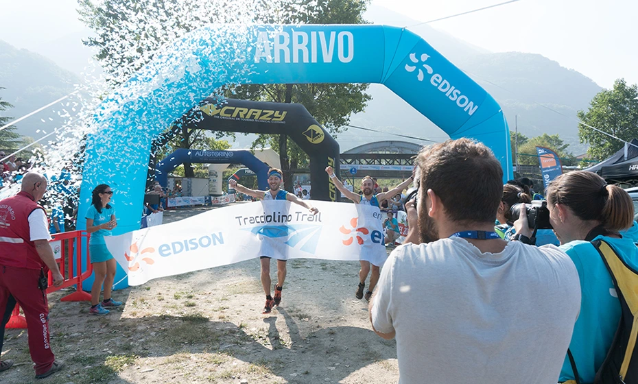 boy size finish line tracciolino race trail