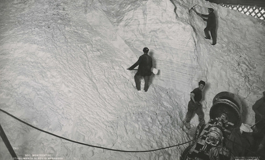 operai stabilimento Solfato Montecatini Porto Marghera