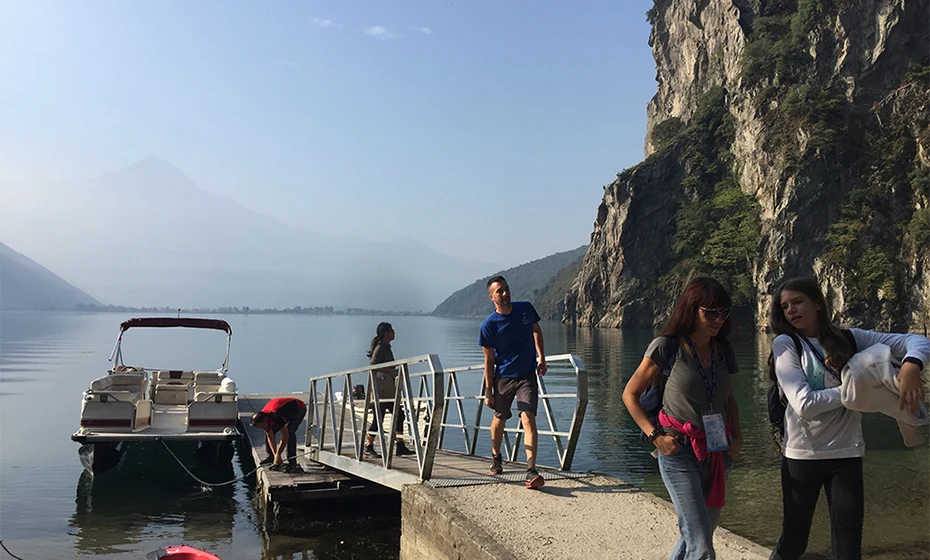 people get off boat lake