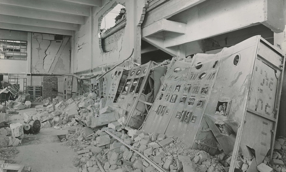 sala macchine stabilimento Montevecchio distrutto bombardamento