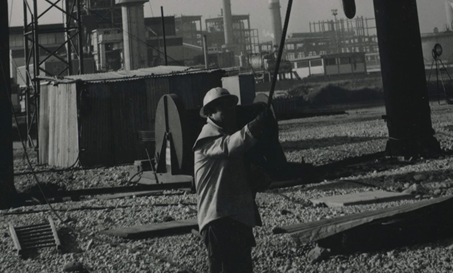 construction plant worker porto marghera