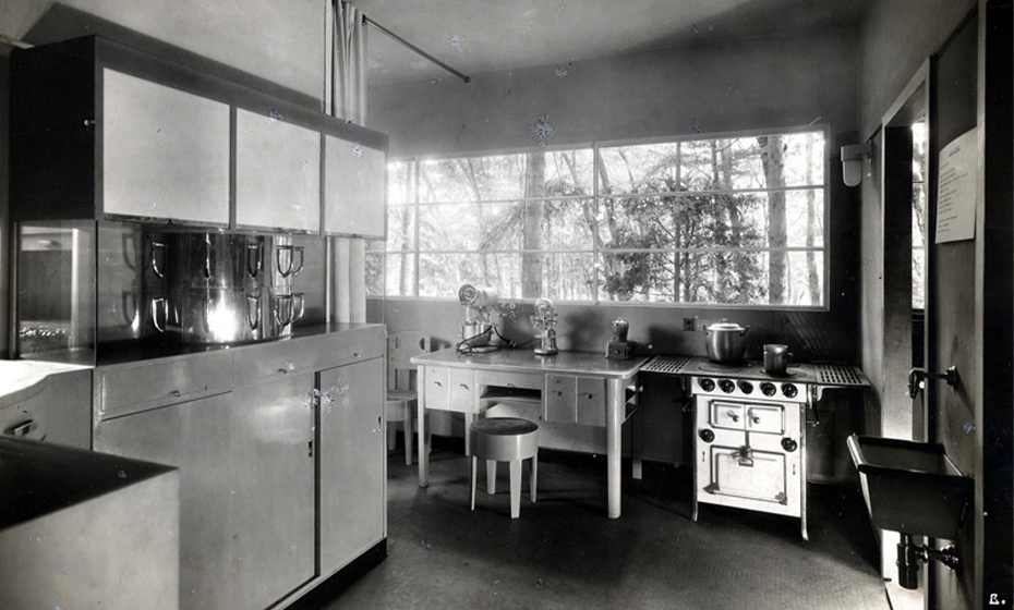 interno cucina fornelli casa elettrica