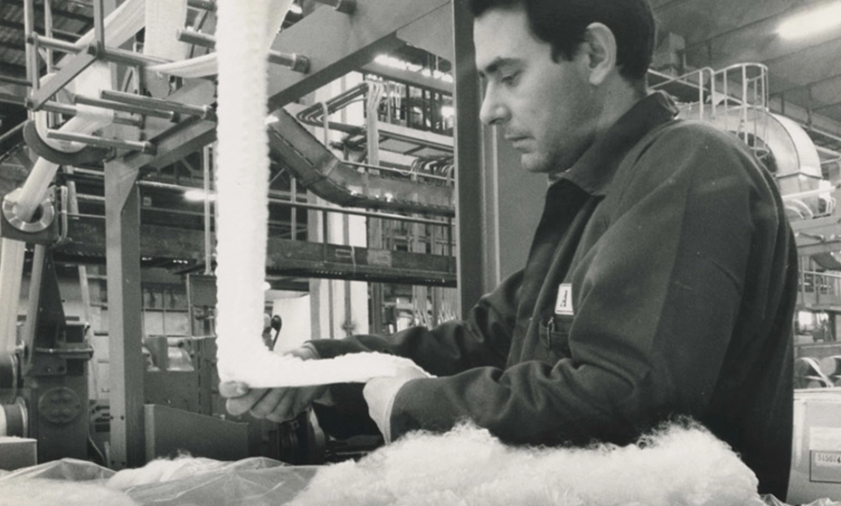 addetto lavoro taglio fiocco