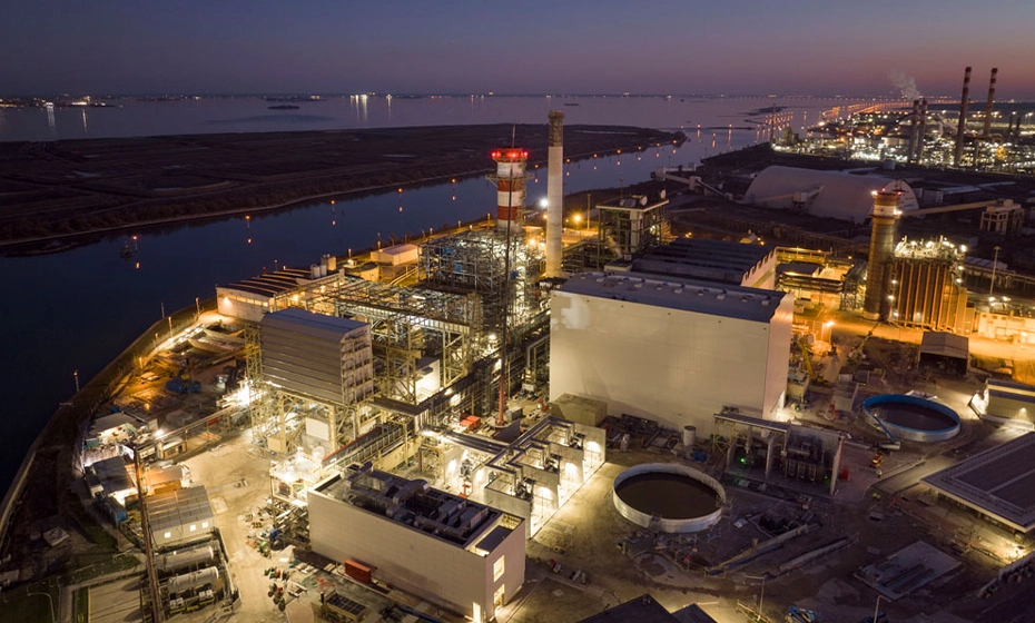 veduta tramonto centrale termoelettrica Marghera Levante