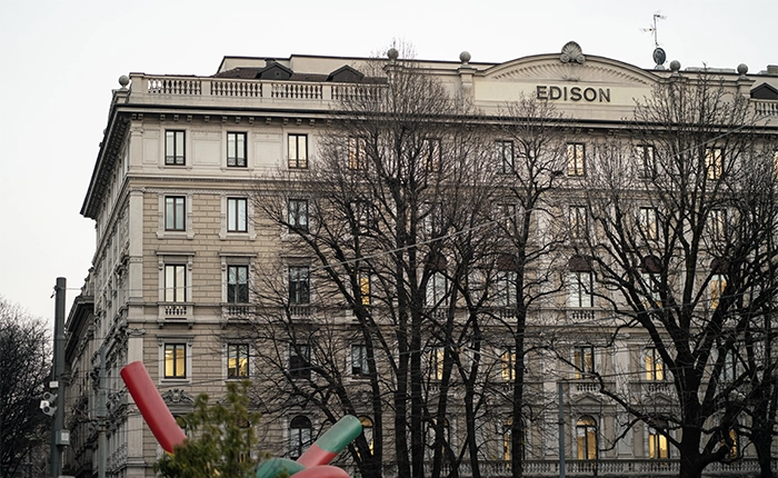 facciata palazzo edison milano piazzale cadorna