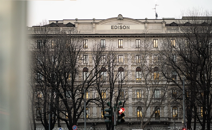facciata palazzo edison milano