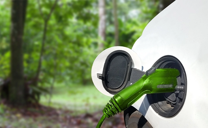 auto elettrica ricarica