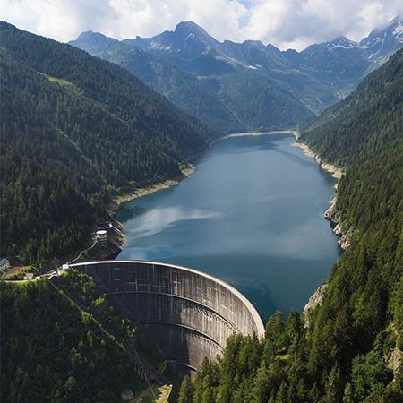 diga Frera Ganda lago paesaggio montagne