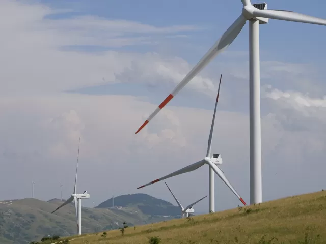 pale eoliche impianto castiglione messer marino